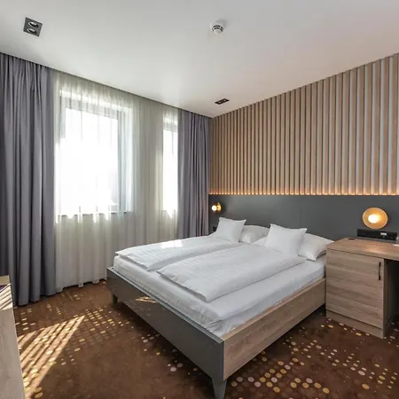 Hotel Flow & Conference 4*