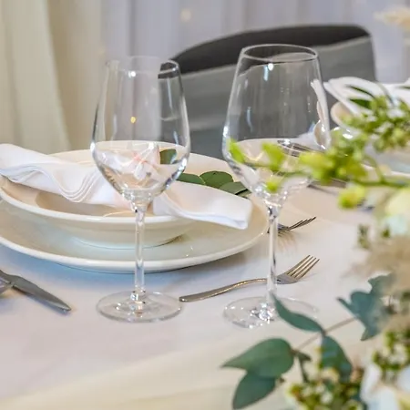 Ξενοδοχείο Flow & Conference Inárcs