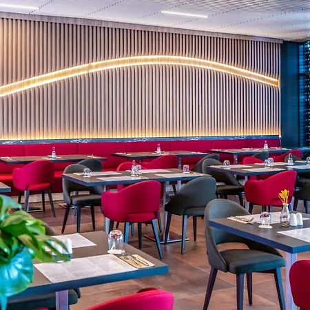 Flow & Conference Hotel