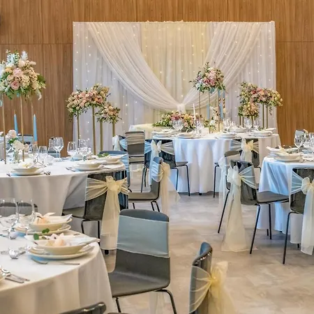 Ξενοδοχείο Flow & Conference 4*