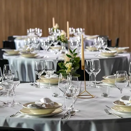 Ξενοδοχείο Flow & Conference Inárcs