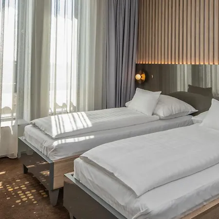 Flow & Conference Hotel 4*