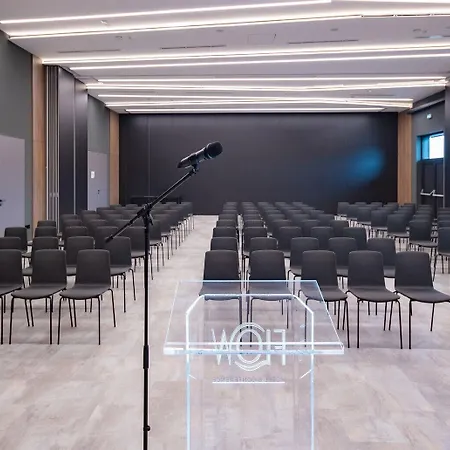 Flow & Conference 4* Inárcs