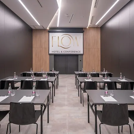 Flow & Conference Hotel 4*