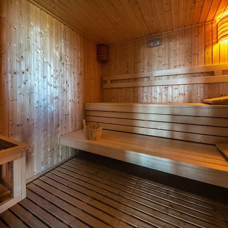 Flow & Conference 4*