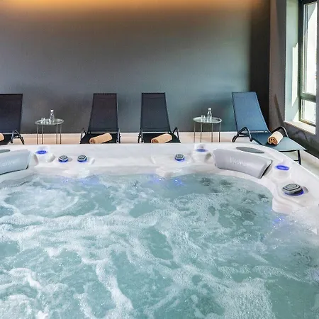 Flow & Conference 4*