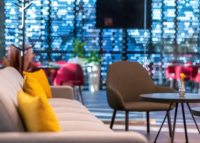 Hotel Flow & Conference