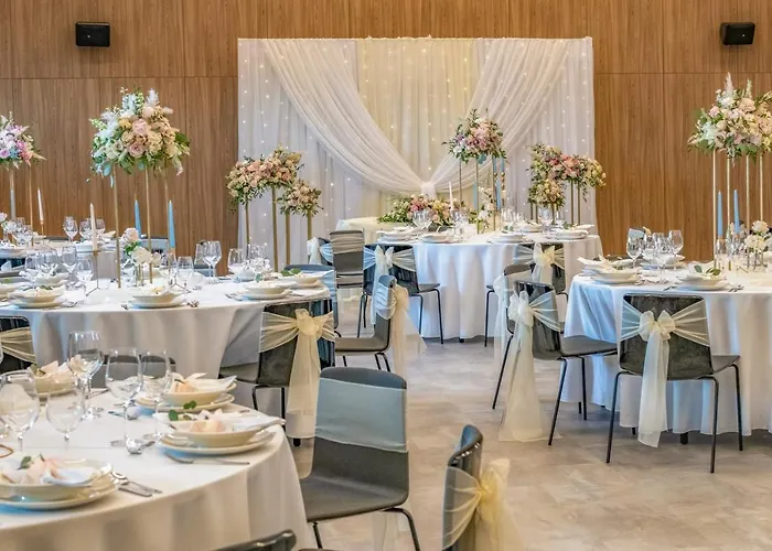 Hotel Flow & Conference 4*