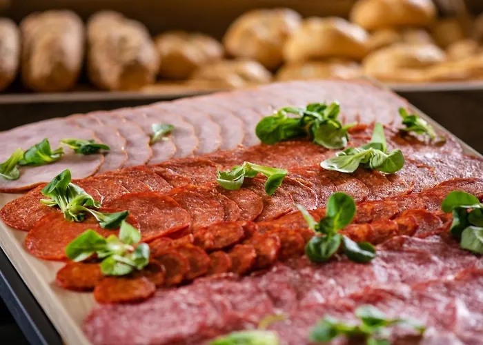 Hotel Flow & Conference 4*